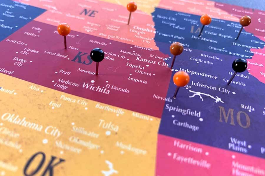 Detailed USA map, Colorful Distressed Style, Poster Map World Vibe Studio